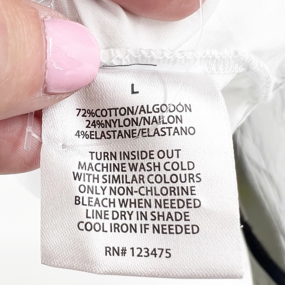 ✅ TEXTILE BY ELIZABETH AND JAMES WHITE BUTTON FRONT TOP SIZE LARGE - Picture 4 of 5